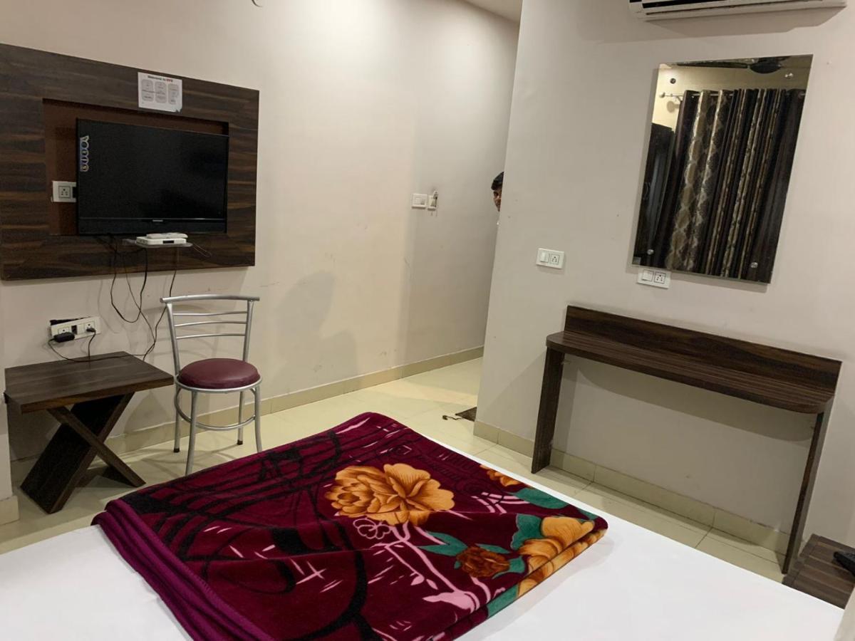 אמריצר Hotel Sukhman Residency מראה חיצוני תמונה